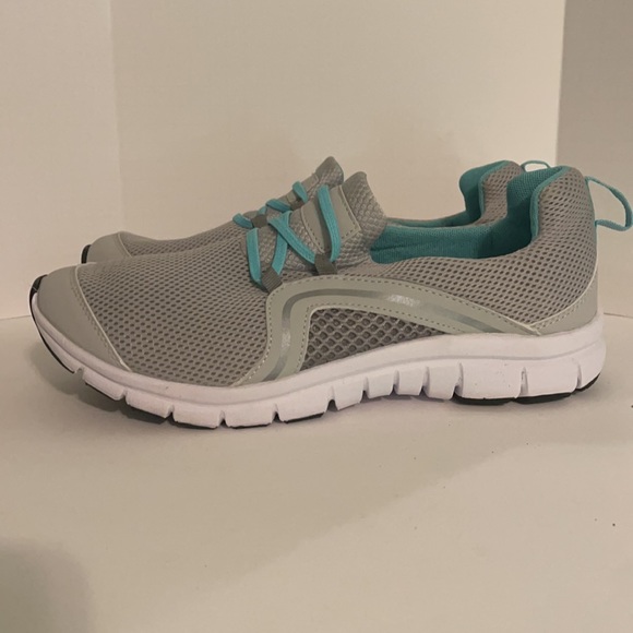 Curves work out shoe size 10 - Picture 2 of 4